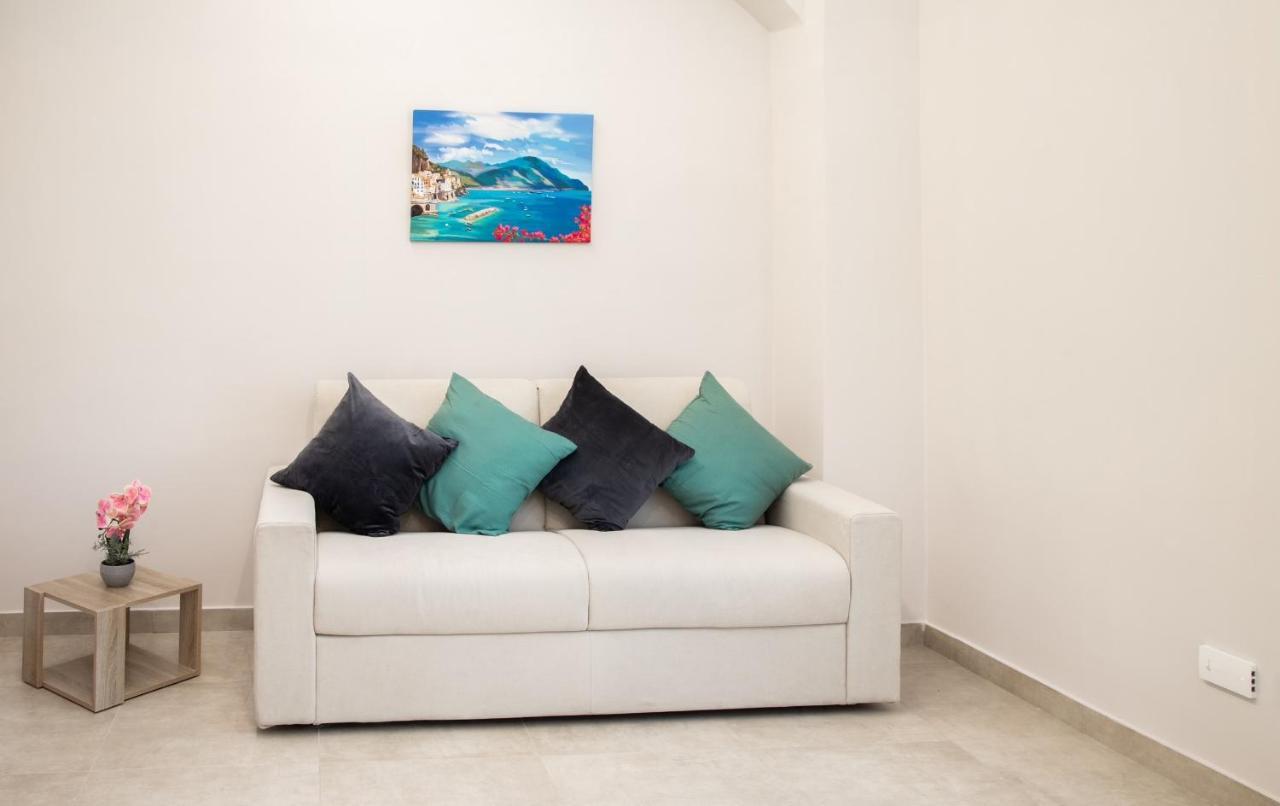 Dimora Museo Apartment Наполи Екстериор снимка